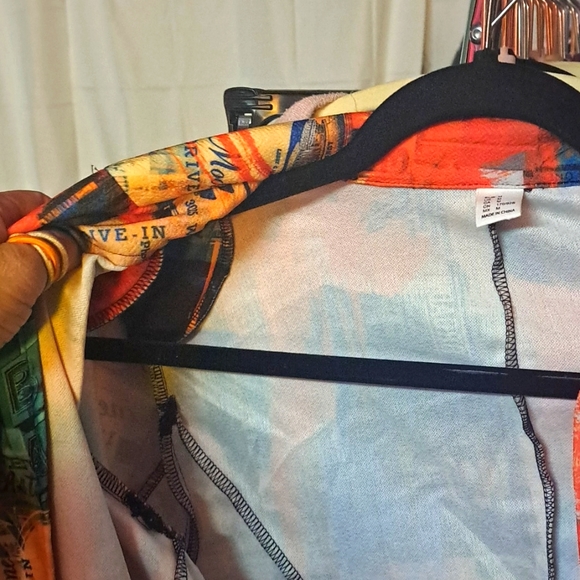 Color, fun blazer - Picture 6 of 6